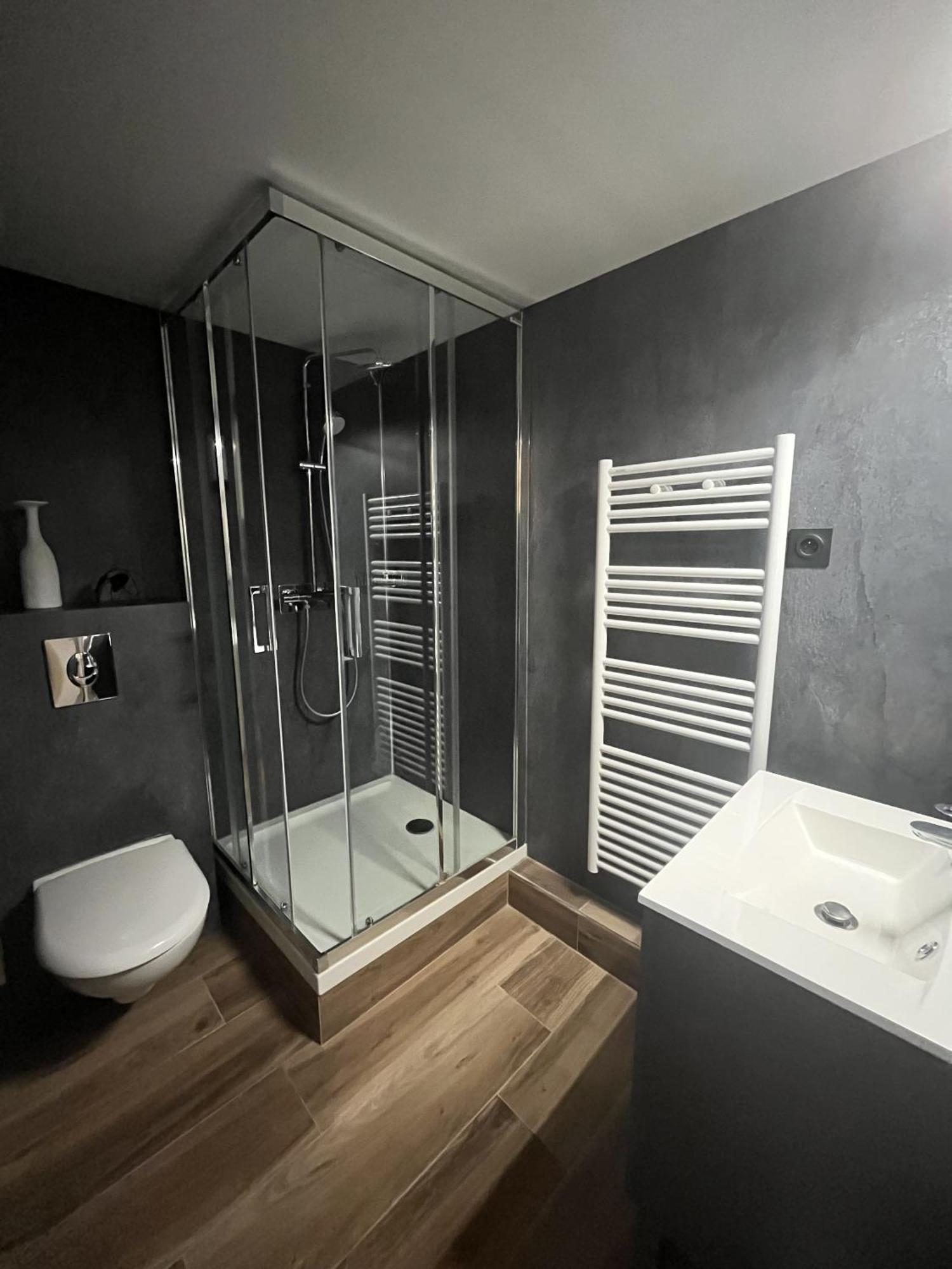 Logis Le Marronnier Buffon Quarto foto